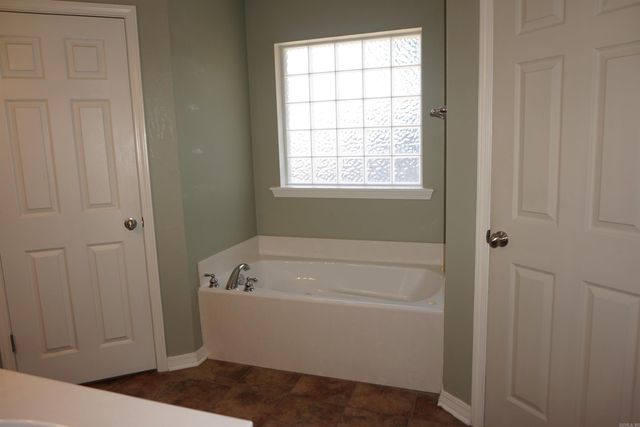 1408 Sydney Street, Searcy, AR 72143