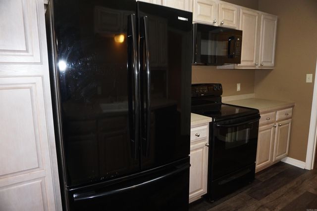 1408 Sydney Street, Searcy, AR 72143