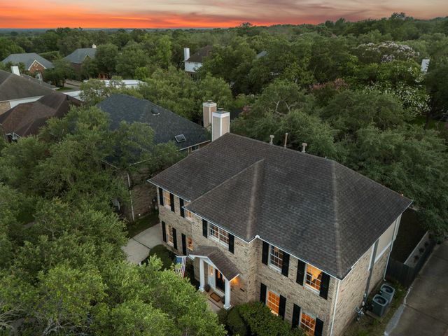 10604 Ames LN, Austin, TX 78739