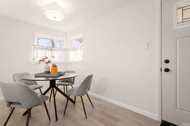 1137 E Mishawaka Avenue, Mishawaka, IN 46544