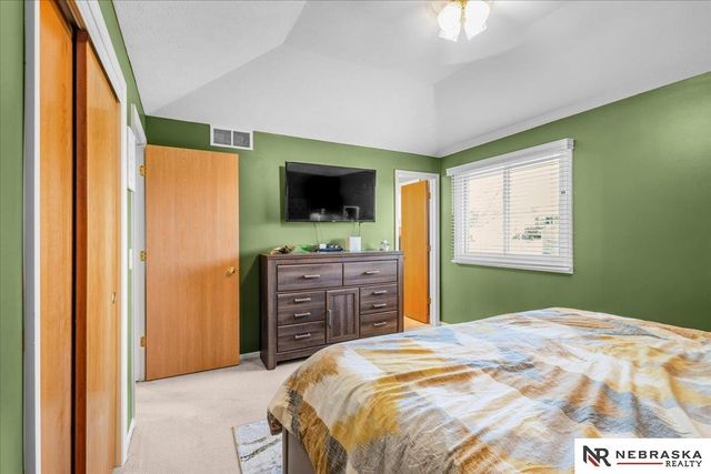 16615 Ehlers Street, Omaha, NE 68135