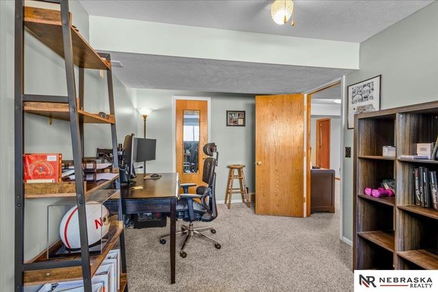 16615 Ehlers Street, Omaha, NE 68135