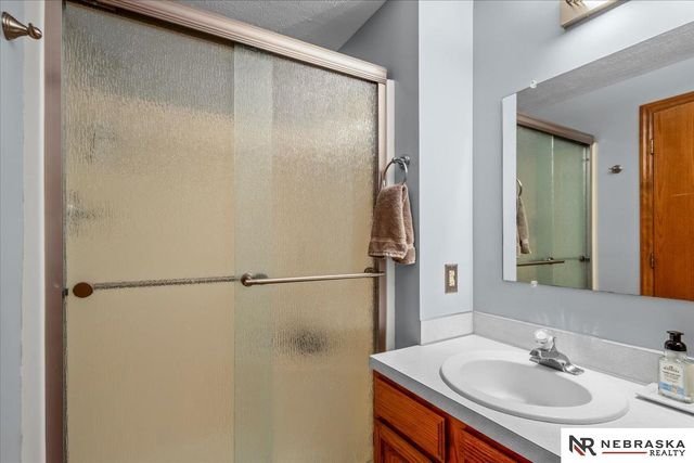 16615 Ehlers Street, Omaha, NE 68135