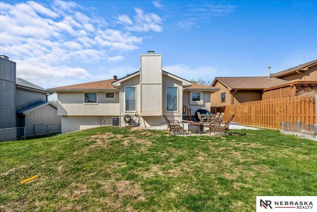 16615 Ehlers Street, Omaha, NE 68135