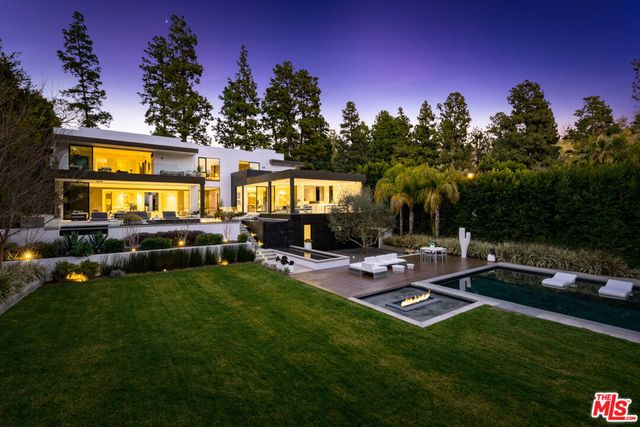 1231 Lago Vista Drive, Beverly Hills, CA 90210