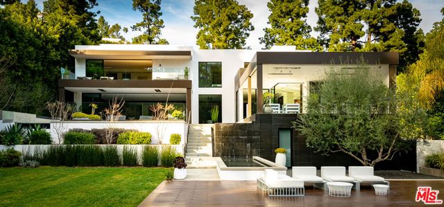 1231 Lago Vista Drive, Beverly Hills, CA 90210