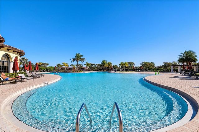 12379 AMICA LOOP, Venice, FL 34293