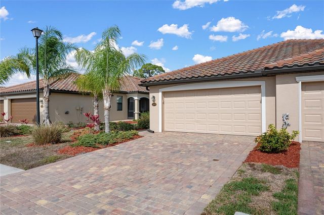 12379 AMICA LOOP, Venice, FL 34293