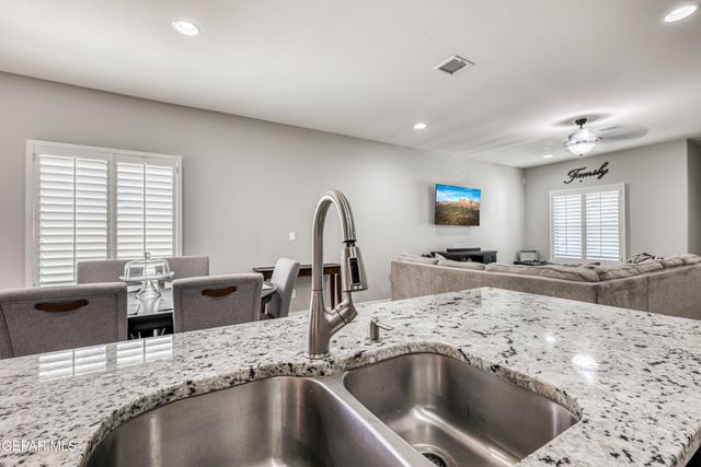 2208 TIERRA DELMONTE Drive, El Paso, TX 79938