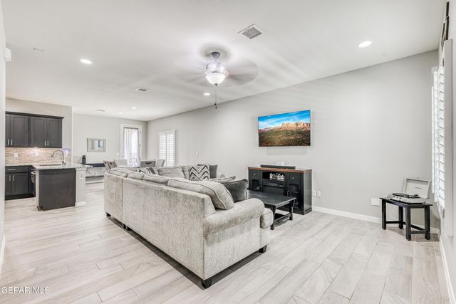 2208 TIERRA DELMONTE Drive, El Paso, TX 79938
