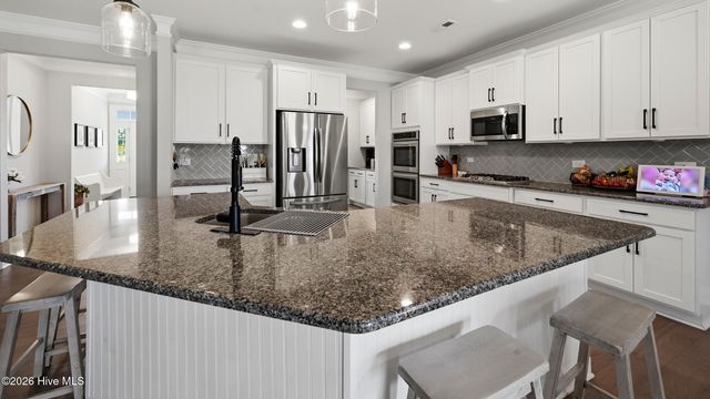 2240 Three Oaks Drive, Greenville, NC 27858
