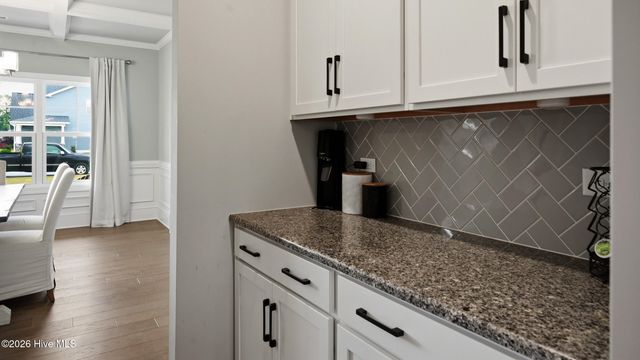 2240 Three Oaks Drive, Greenville, NC 27858