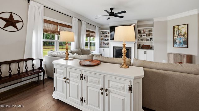 2240 Three Oaks Drive, Greenville, NC 27858