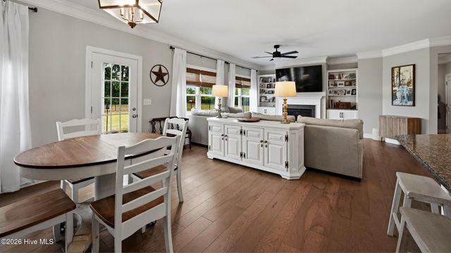 2240 Three Oaks Drive, Greenville, NC 27858
