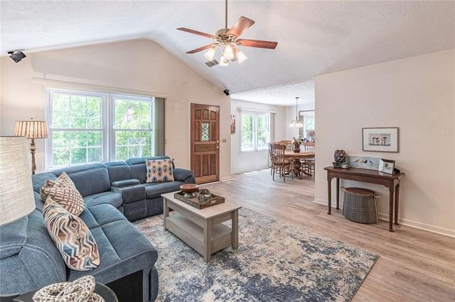 3430 Lakeside Lane, Cumming, GA 30040