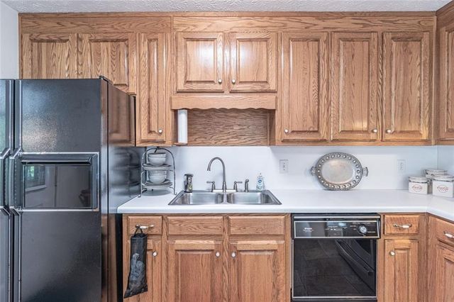 3430 Lakeside Lane, Cumming, GA 30040