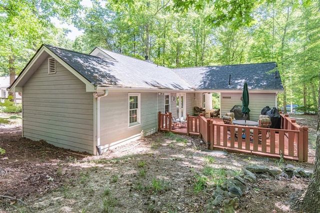 3430 Lakeside Lane, Cumming, GA 30040