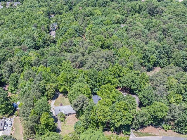 3430 Lakeside Lane, Cumming, GA 30040