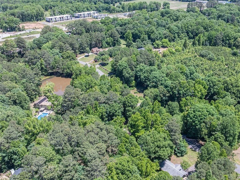 Image 54 of property listing at 3430 Lakeside Lane, Cumming, GA 30040