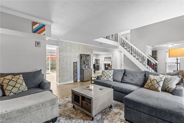 4021 Foxwood DR, Virginia Beach, VA 23462