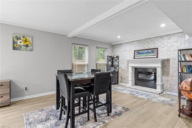 4021 Foxwood DR, Virginia Beach, VA 23462