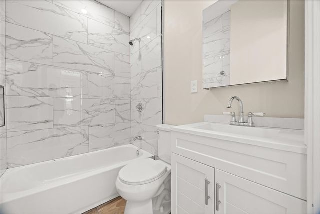 39 Spring St, Boston, MA 02132