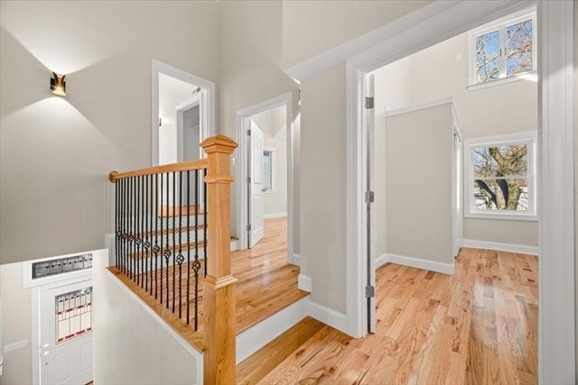 39 Spring St, Boston, MA 02132