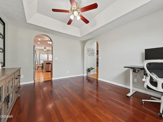 3223 Topside Drive, Kodak, TN 37764