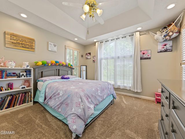 3223 Topside Drive, Kodak, TN 37764
