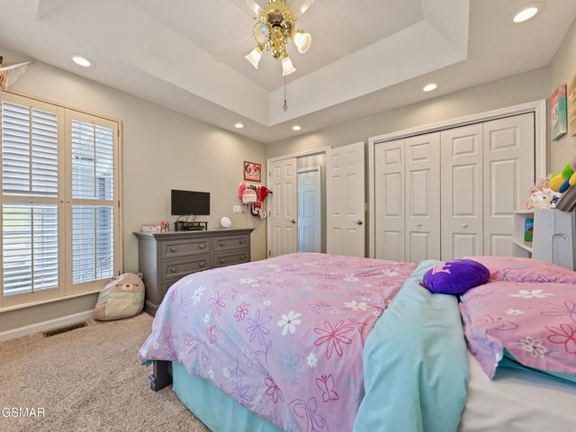 3223 Topside Drive, Kodak, TN 37764