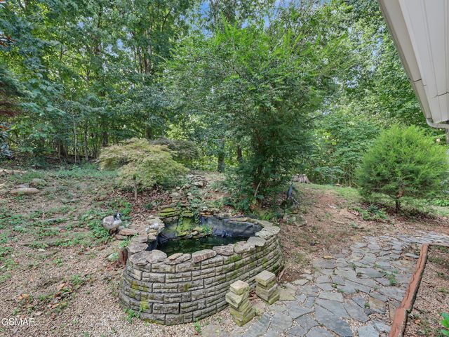 3223 Topside Drive, Kodak, TN 37764