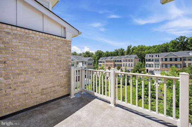 7914 TURTLE CREEK CIR, Gainesville, VA 20155