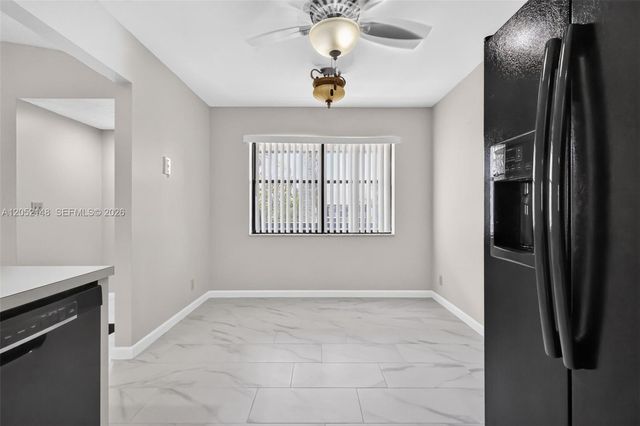 7626 Tahiti Ln 204, Lake Worth, FL 33467