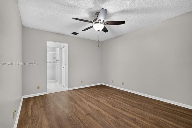 7626 Tahiti Ln 204, Lake Worth, FL 33467