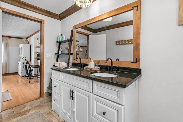 N852 COUNTY ROAD W, Fremont, WI 54940