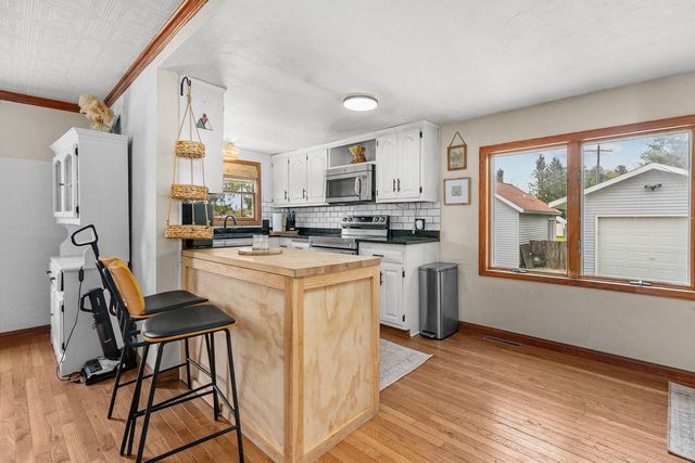 N852 COUNTY ROAD W, Fremont, WI 54940