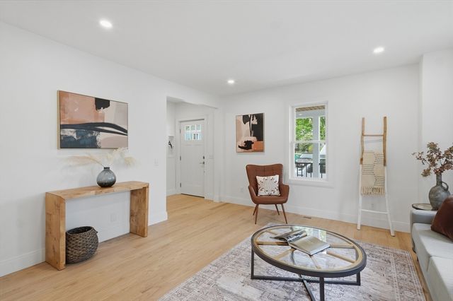 104 Eastern Avenue 104, Woburn, MA 01801