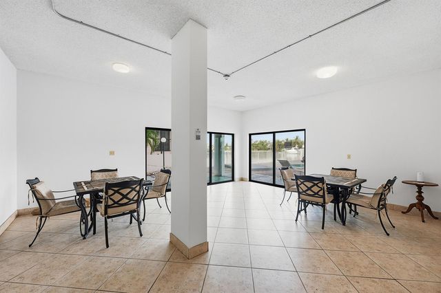 1839 Middle River Drive 302, Fort Lauderdale, FL 33305