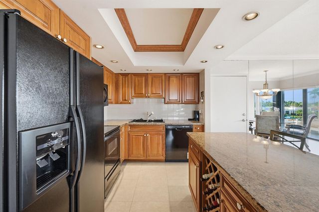 1839 Middle River Drive 302, Fort Lauderdale, FL 33305