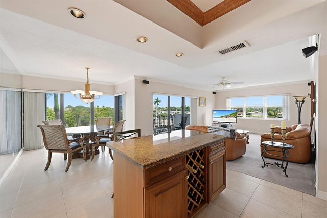 1839 Middle River Drive 302, Fort Lauderdale, FL 33305