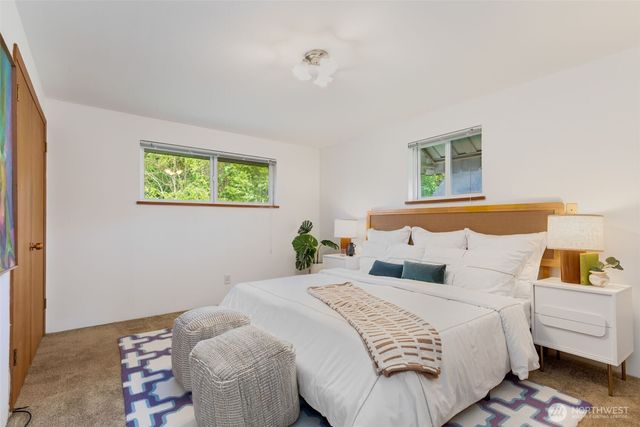 9912 51st Avenue S, Seattle, WA 98118