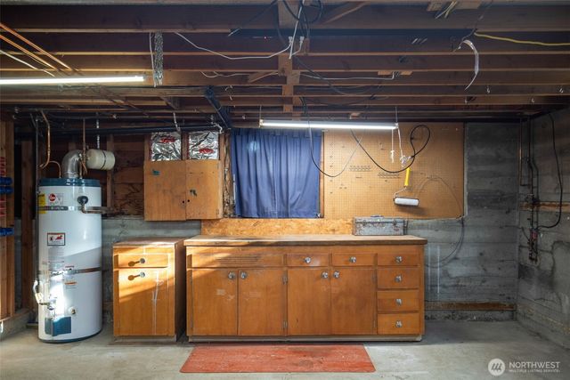 9912 51st Avenue S, Seattle, WA 98118