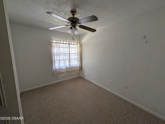 550 Cambridge Circle, South Daytona, FL 32119