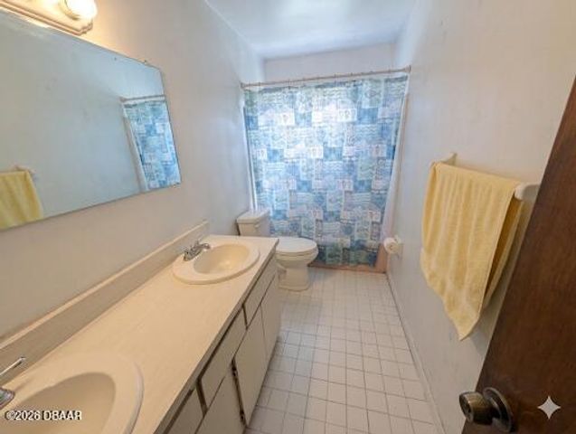 550 Cambridge Circle, South Daytona, FL 32119