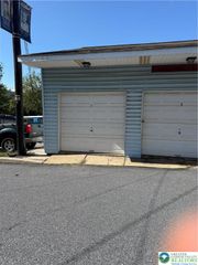 98 Lehigh Garage 1, Palmerton Boro, PA 18071
