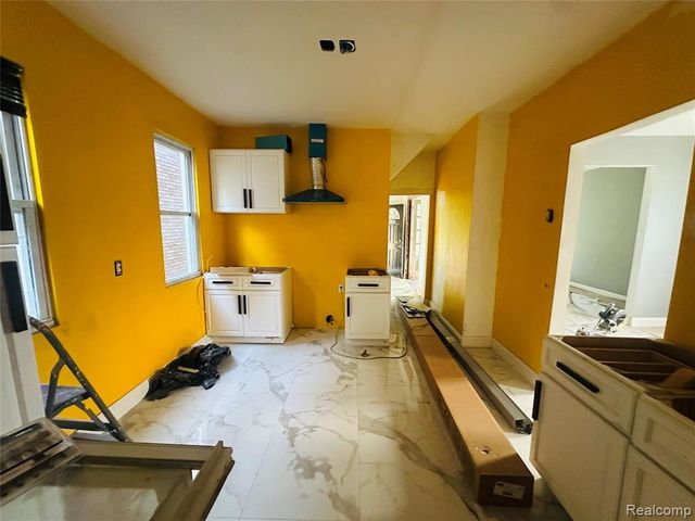 3964 Sheridan Street, Detroit, MI 48214