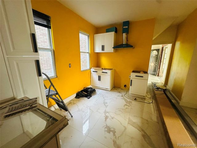 3964 Sheridan Street, Detroit, MI 48214