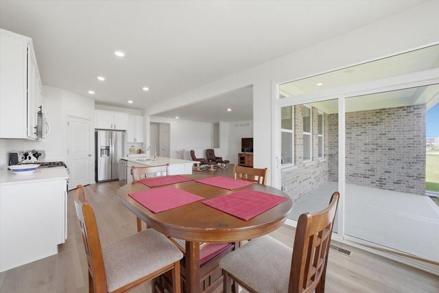 6208 Longford Lane, Tinley Park, IL 60477