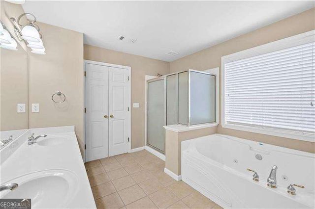 4071 Kingsley Park Lane, Peachtree Corners, GA 30096