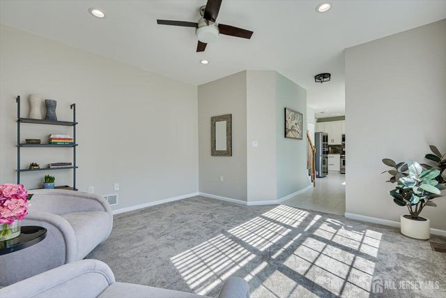 274 Morning Glory Drive, Monroe, NJ 08831